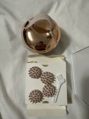 Scalp Massager Brush with Rose Gold Dome